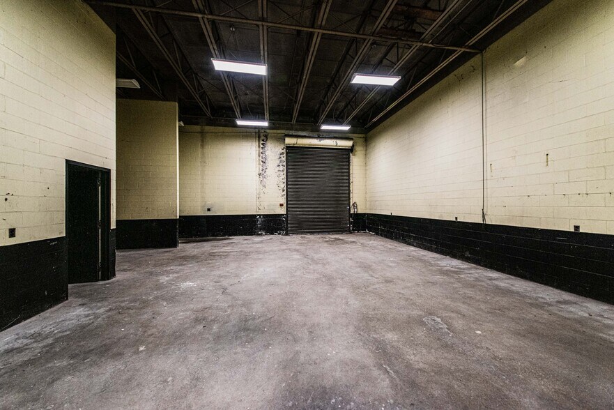 More Photos Of 3000 Irvin Cobb Dr, Paducah Warehouse For Sale