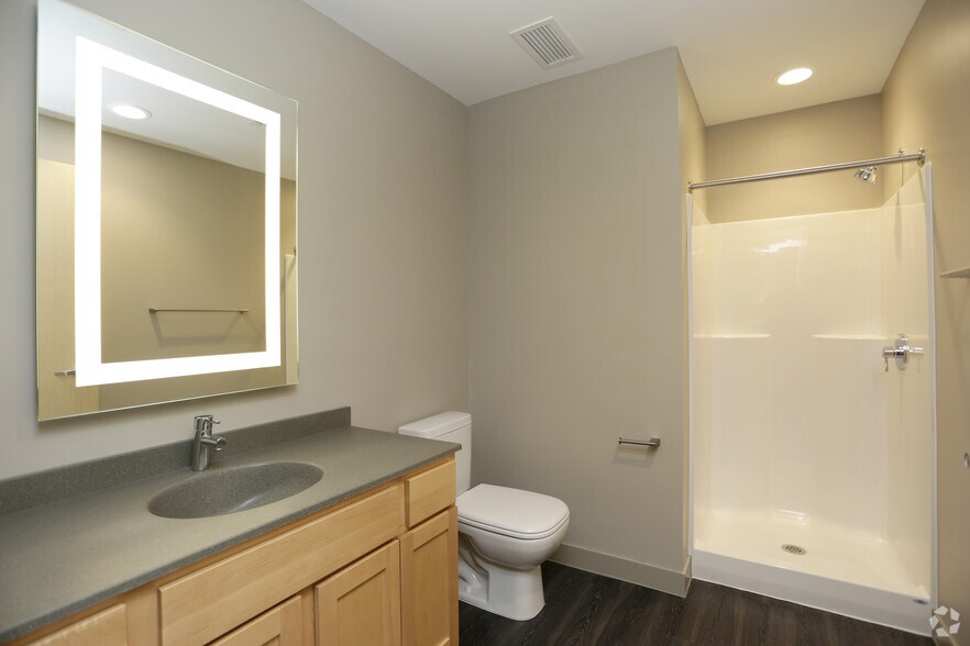 More Photos Of 415 Bridge St NW, Grand Rapids Apartments For Lease