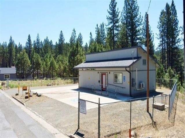 More Photos Of 620 E Sierra Ave, Portola Restaurant For Sale