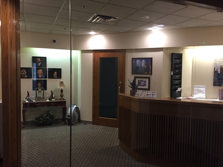 More Photos Of 127 E Michigan St, Indianapolis Loft Creative Space For Lease