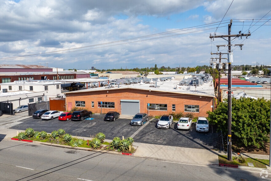 More Photos Of 18020 S Broadway, Gardena Warehouse For Sale