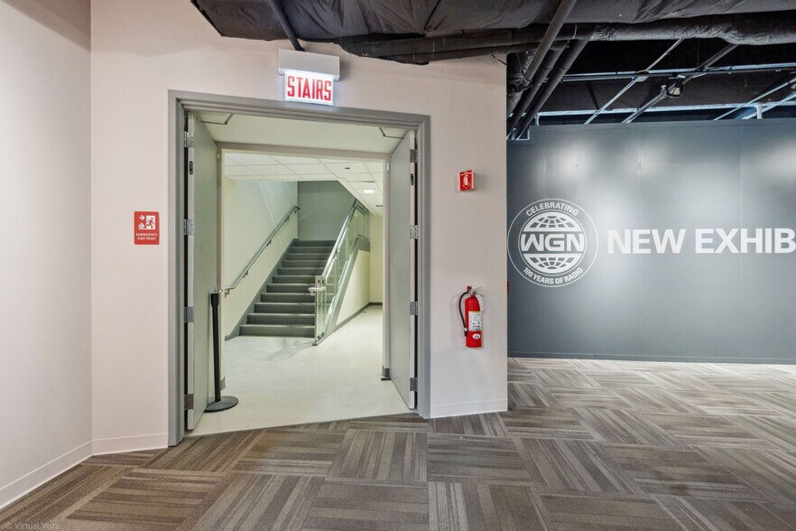 More Photos Of 360 N State St, Chicago General Retail For Sale