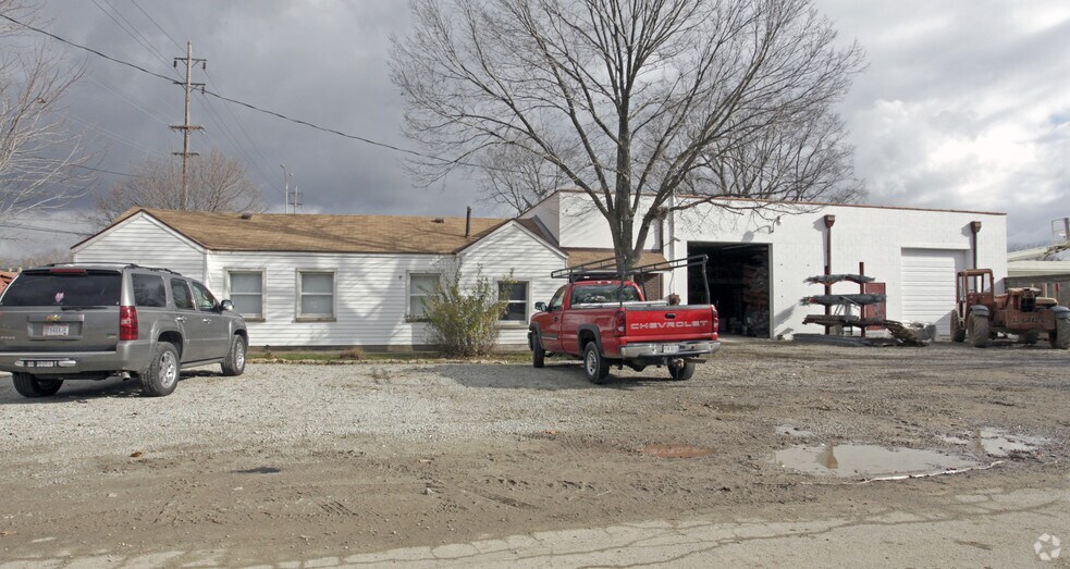 Primary Photo Of 2300 Ome Ave, Dayton Warehouse For Sale