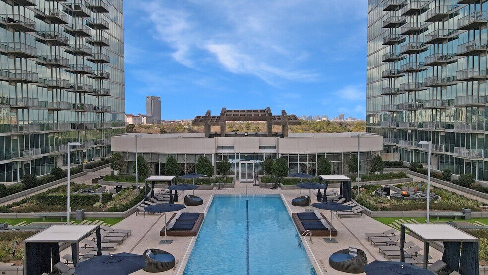 More Photos Of 5927 Almeda Rd, Houston Apartments For Lease