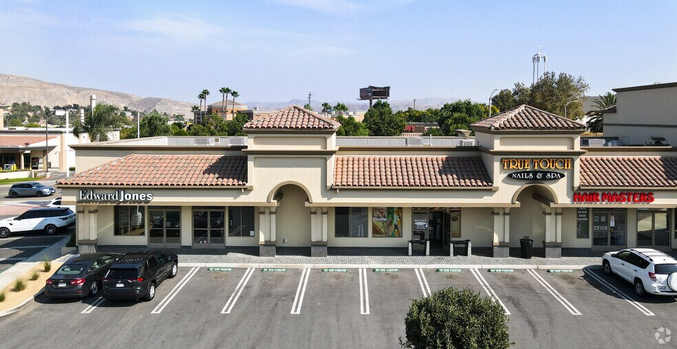 More Photos Of 2363 California Ave, Corona Storefront Retail Office For Lease