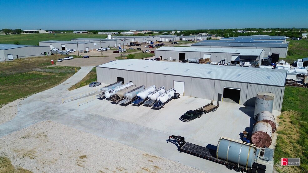 More Photos Of 4200 Longhorn Dr, Alvarado Industrial For Lease