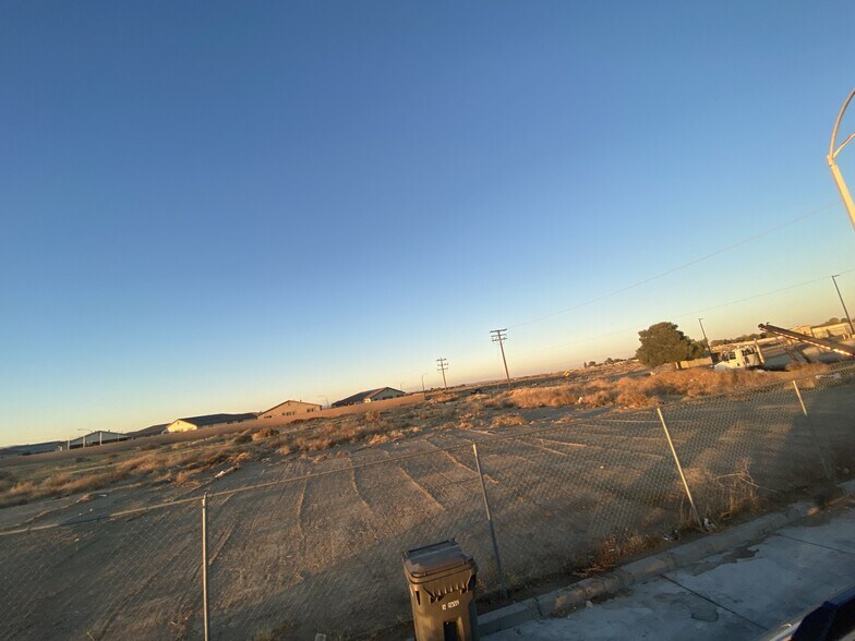 More Photos Of Challenger Way @ Avenue I, Lancaster Land For Sale