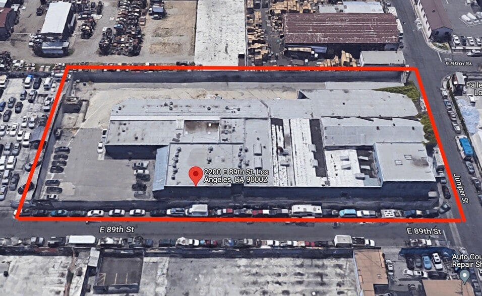 More Photos Of 2200 E 89th St, Los Angeles Warehouse For Sale