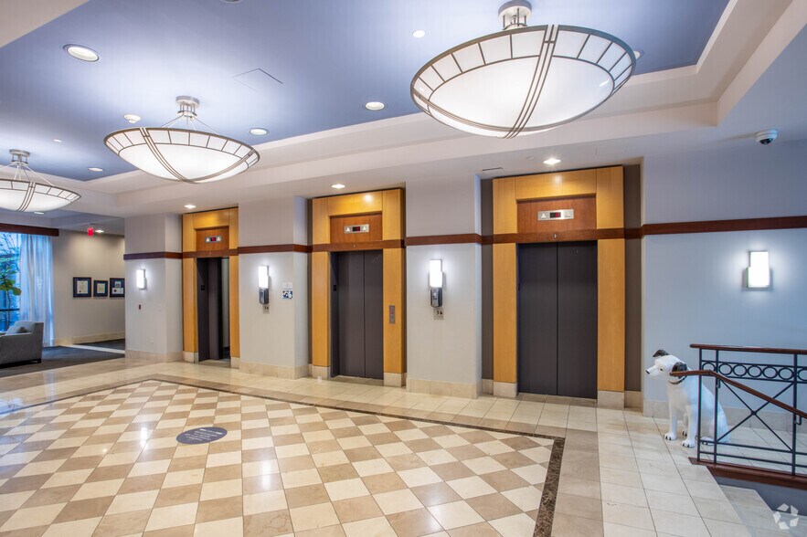 More Photos Of 1 Market St, Camden Apartments For Lease