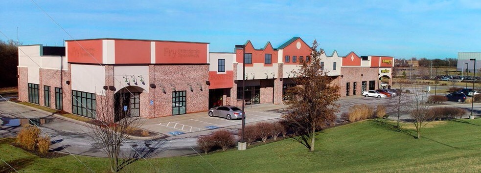 More Photos Of 1001-1081 E 151st St, Olathe Unknown For Lease