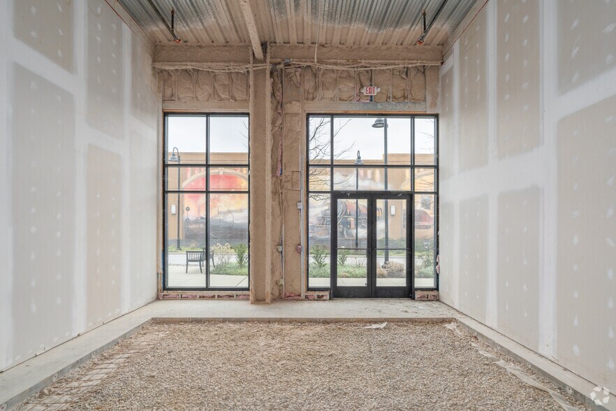 Photo of Grnd Floor Ste RETAIL M1-F
