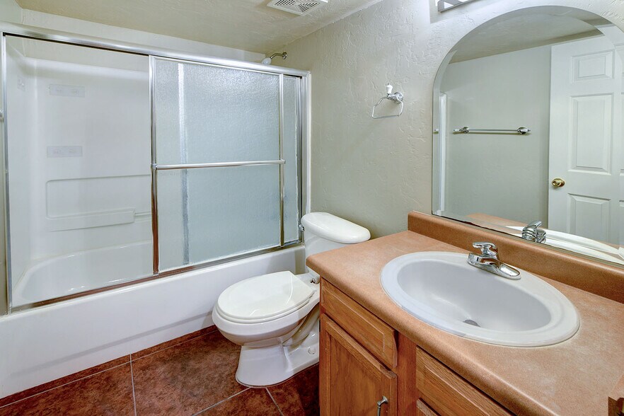 More Photos Of 1011 E Halcyon Rd, Tucson Apartments For Sale