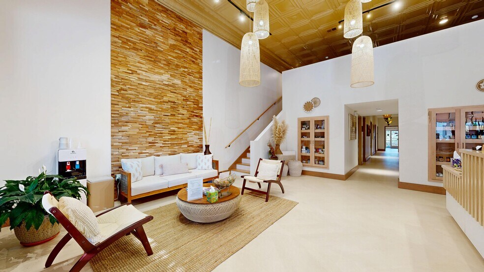 More Photos Of 227 Main St, Fort Mill Office For Lease