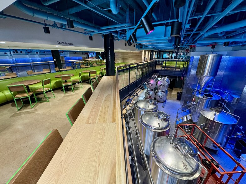 More Photos Of 771-775 Beacon St, Boston Apartments For Lease