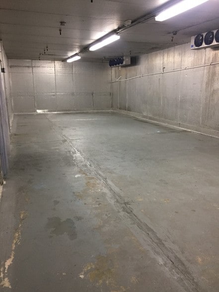 More Photos Of 2600-2634 NW 72nd Ave, Miami Warehouse For Lease