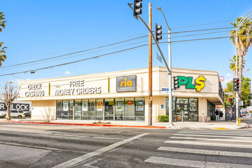 More Photos Of 6801 Van Nuys Blvd, Van Nuys Freestanding For Sale