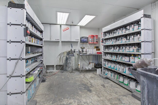 More Photos Of 4429 N John Young Pkwy, Orlando Warehouse For Lease