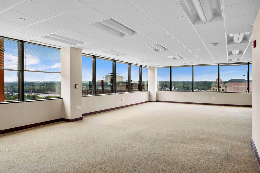 More Photos Of 80 State St, Albany Office For Lease
