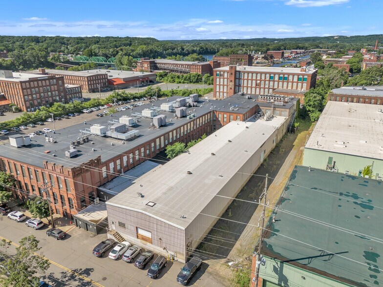 More Photos Of 28 Appleton St, Holyoke Manufacturing For Sale