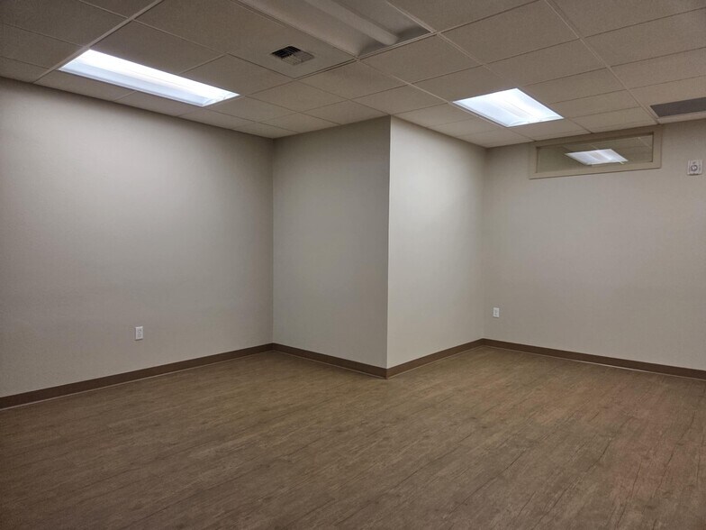 More Photos Of 2819 Great Northern Loop, Missoula Medical For Lease