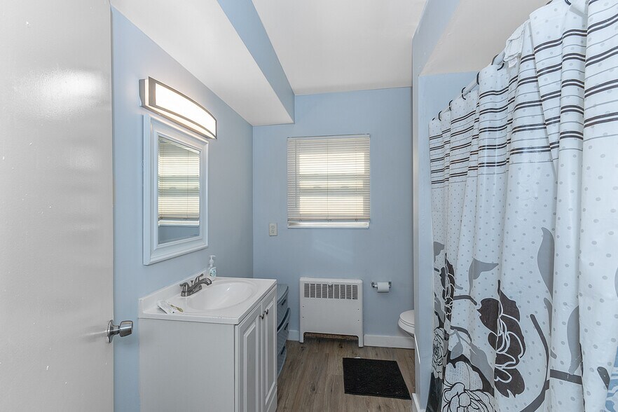 More Photos Of 6914 Montgomery Rd, Cincinnati Apartments For Sale