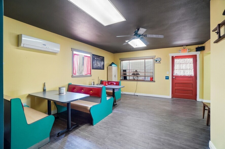 More Photos Of 15641 Oh-235, Belle Center Freestanding For Sale