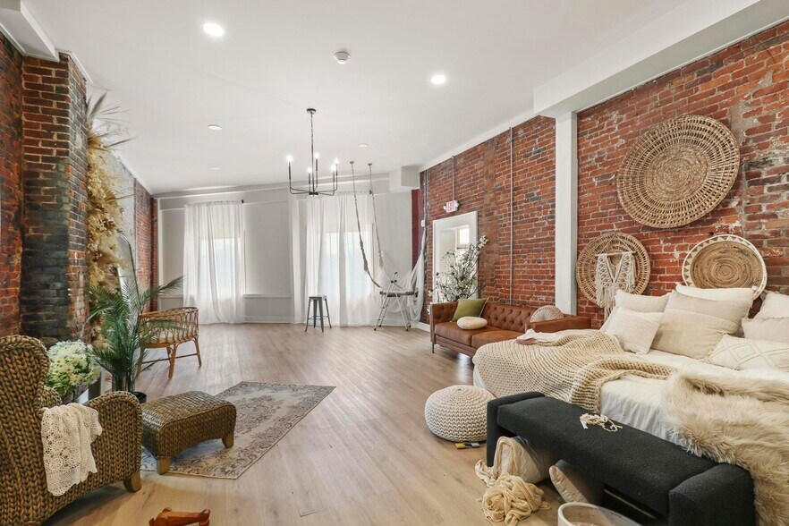 More Photos Of 151-157 N Main St, Pittston Apartments For Sale