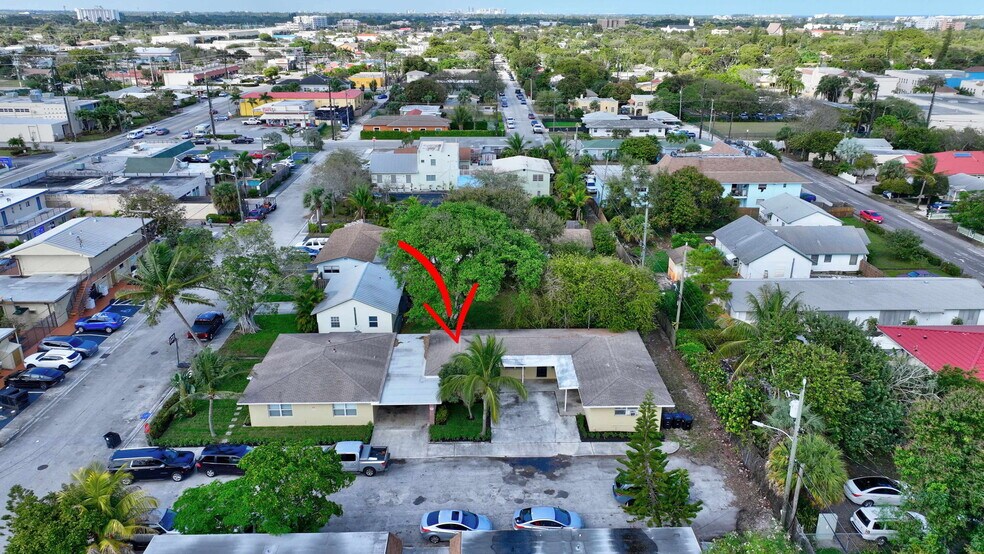 More Photos Of 832 S J St, Lake Worth Beach Multifamily For Sale