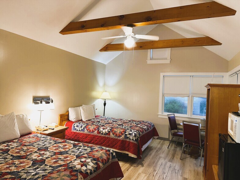 More Photos Of 2439 Old Philadelphia Pike, Lancaster Hotel For Sale