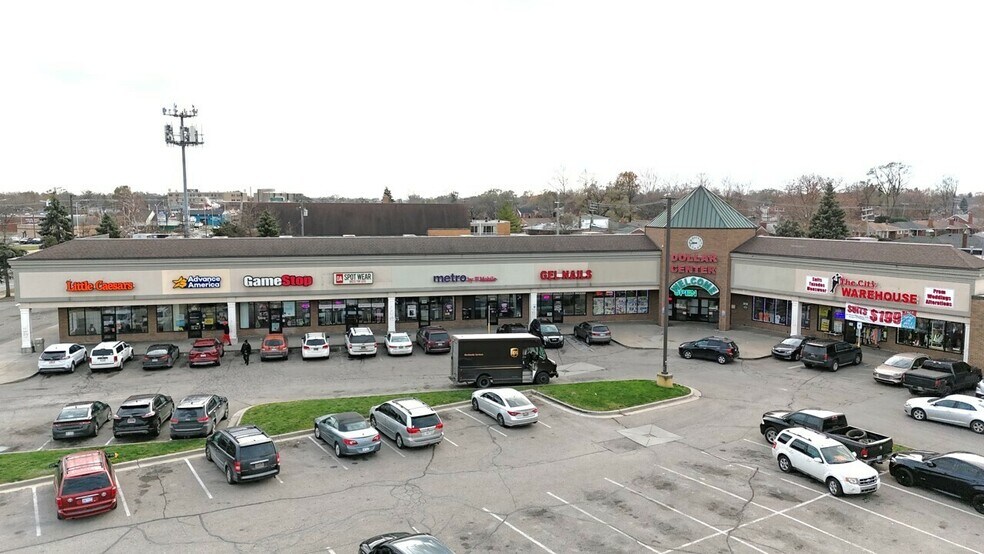 More Photos Of 15405-15415 Gratiot Ave, Detroit Freestanding For Sale