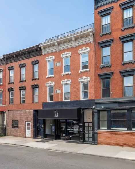 More Photos Of 147 Grand St, Brooklyn Apartments For Sale