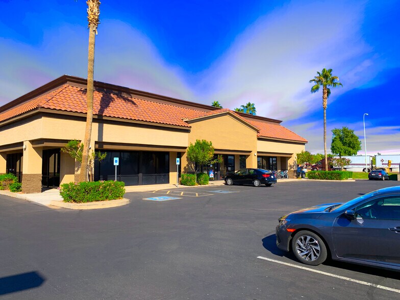 More Photos Of 3002-3080 N Arizona Ave, Chandler Unknown For Lease