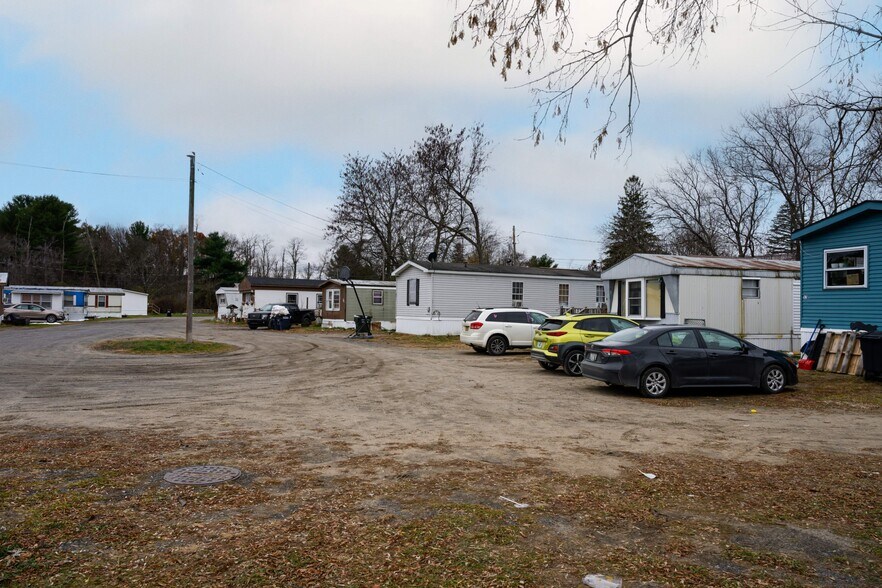 More Photos Of Keeseville NY 12944, Keeseville Manufactured Housing Mobile Home Park For Sale