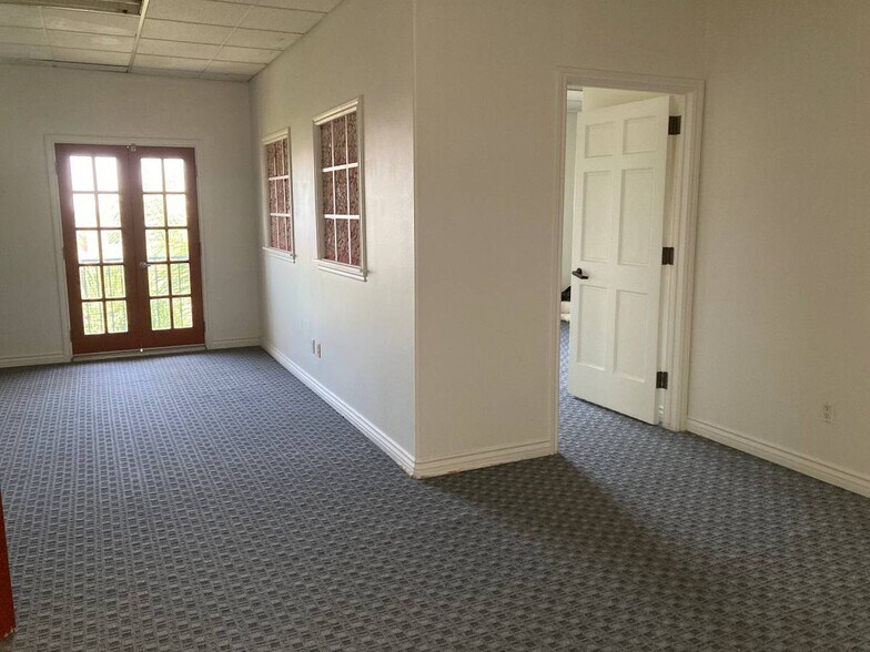 More Photos Of 21039-21093 Figueroa St, Carson Medical For Lease