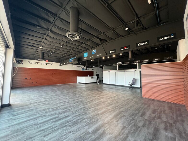 More Photos Of 1781 Newport Blvd, Costa Mesa Unknown For Lease