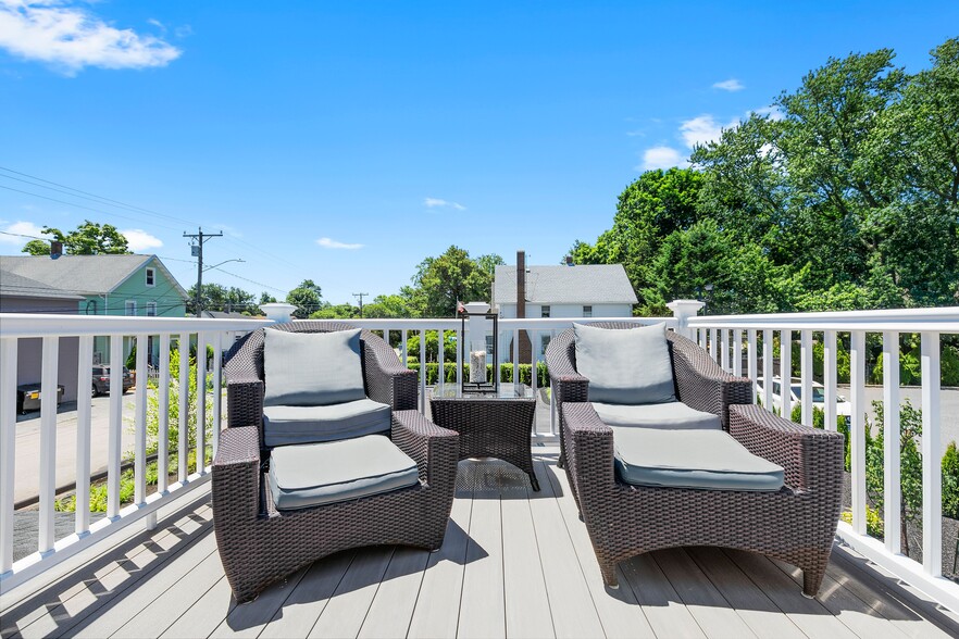 More Photos Of 44 Williams Ave, Mystic Apartments For Sale