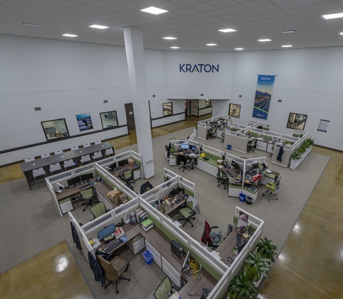 More Photos Of 16400 Park Row, Houston Office For Lease