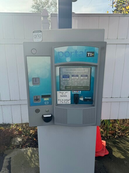 More Photos Of 35481 Harper Ave, Clinton Township Carwash For Sale