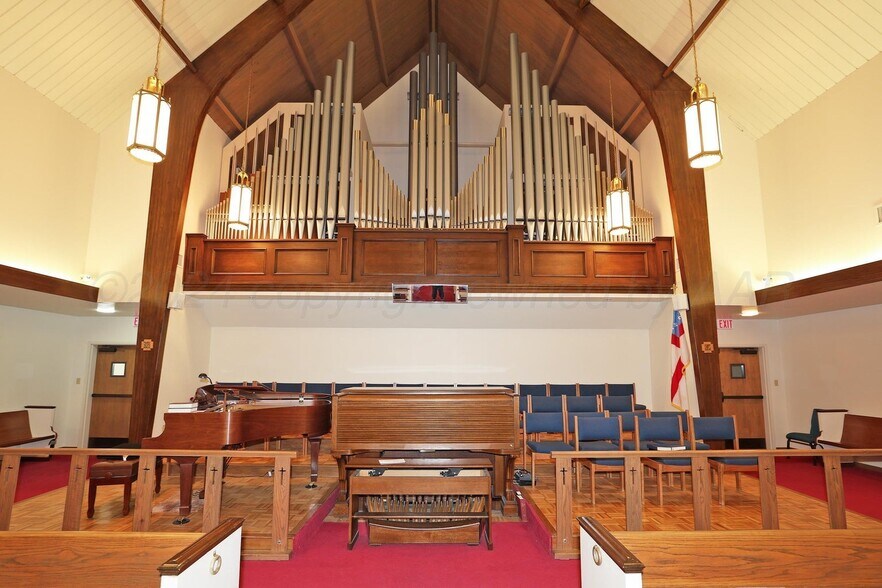 More Photos Of 4714 NW 4th Ave, Amarillo Religious Facility For Sale