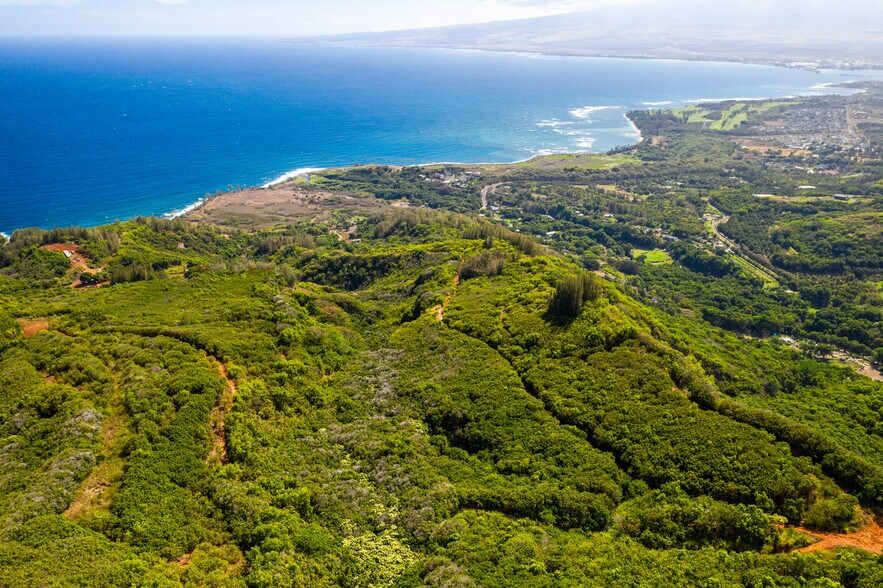 More Photos Of 0 Kahekili Hwy, Wailuku Land For Sale