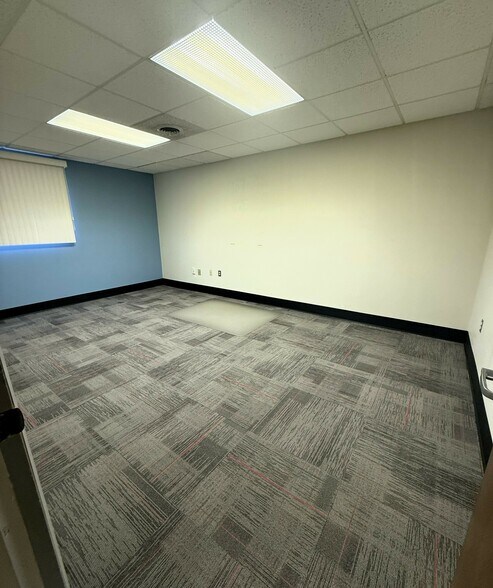 More Photos Of 543 Interchange Rd, Kresgeville Storefront Retail Office For Lease