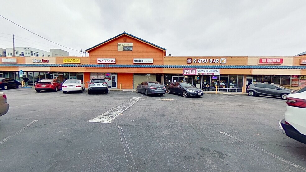 More Photos Of 24200 Crenshaw Blvd, Torrance Unknown For Lease