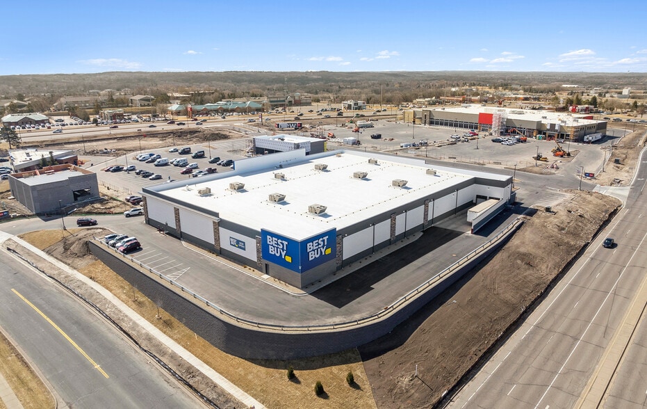 More Photos Of 1750 County Road 42 W, Burnsville Land For Lease