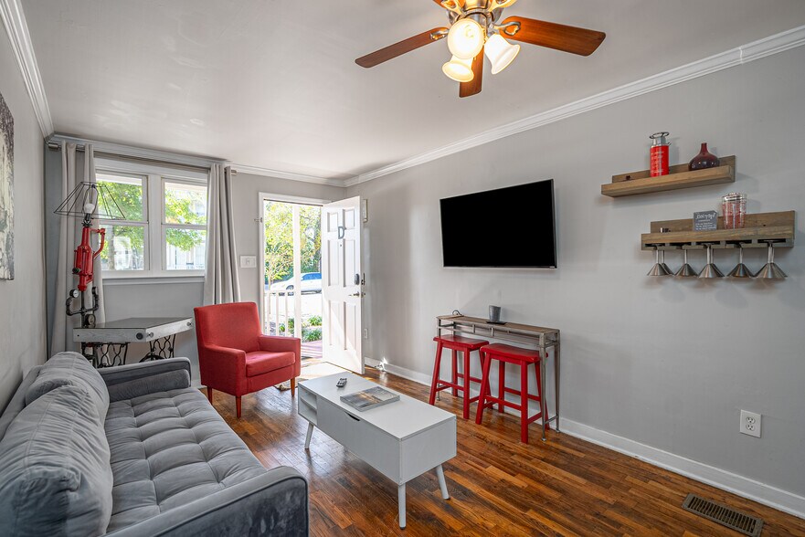 More Photos Of 522 E Bolton St, Savannah Apartments For Sale