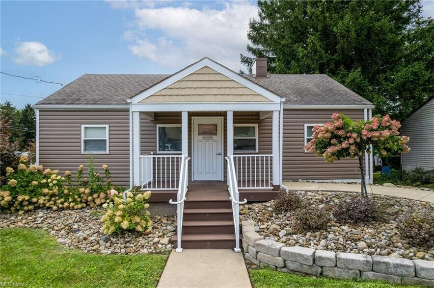 Primary Photo Of 1109 Eastern Ave, Ashland Office Residential For Sale