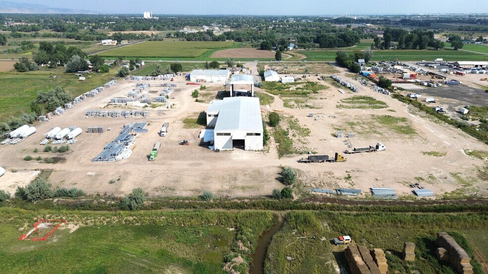 More Photos Of 1820 14th St SE, Loveland Industrial For Sale