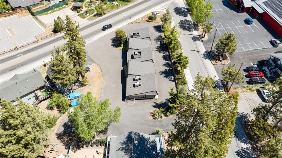More Photos Of 40585 Big Bear Blvd, Big Bear Lake Office For Sale