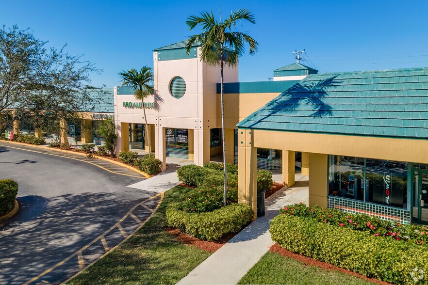 Primary Photo Of 7401-7491 N Federal Hwy, Boca Raton Unknown For Lease