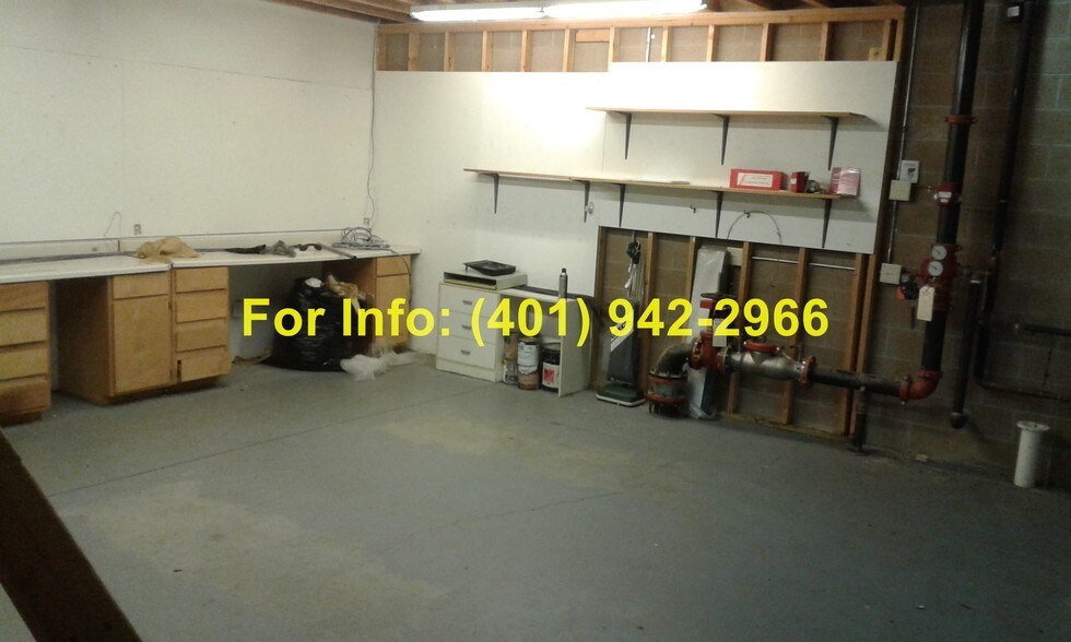 More Photos Of 81 Western Industrial Dr, Cranston Warehouse For Sale