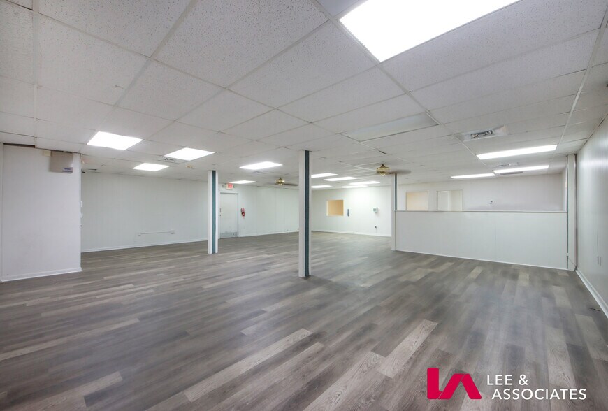 More Photos Of 1401 SW 8th St, Pompano Beach Warehouse For Lease